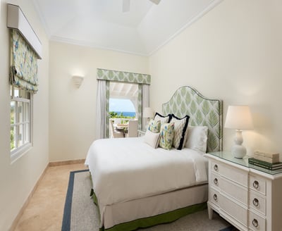 Luxury Villa Photo #17