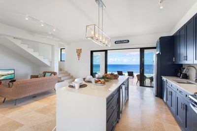 Luxury Villa Photo #9