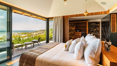 Luxury Villa Photo #41