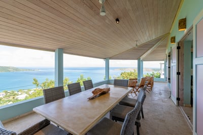 Luxury Villa Photo #6