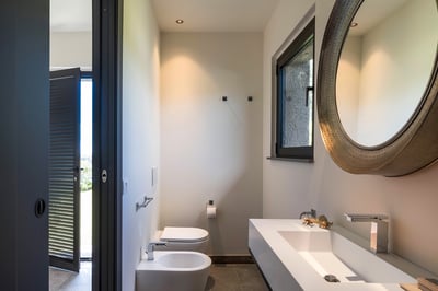 Luxury Villa Photo #77