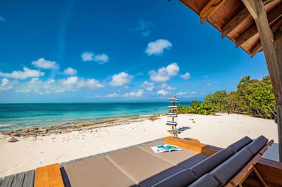 Luxury Villa Photo #18
