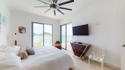 Luxury Villa Photo #21