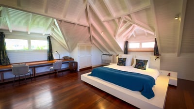 Luxury Villa Photo #59