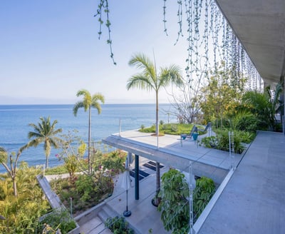 Luxury Villa Photo #25