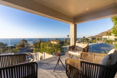 Luxury Villa Photo #15