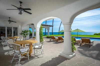 Luxury Villa Photo #10