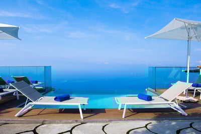 Luxury Villa Photo #5