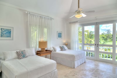 Luxury Villa Photo #24