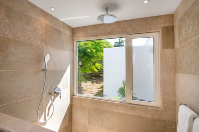 Luxury Villa Photo #49