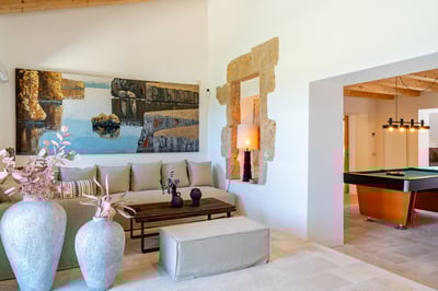 Luxury Villa Photo #11