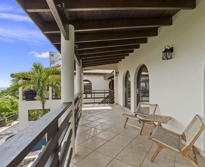 Luxury Villa Photo #27