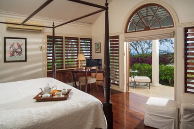 Luxury Villa Photo #16