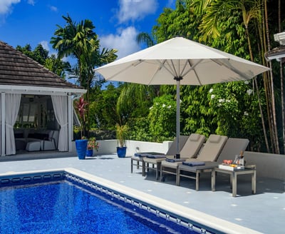 Luxury Villa Photo #6