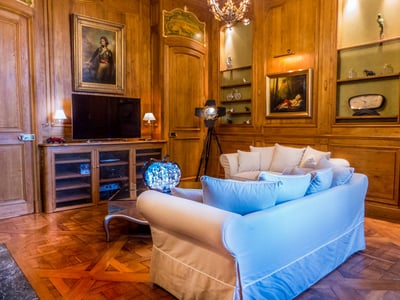 Luxury Villa Photo #43