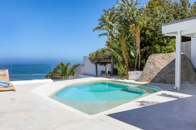 Luxury Villa Photo #16