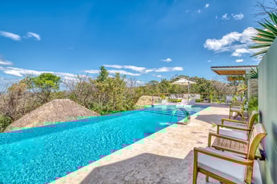 Luxury Villa Photo #8