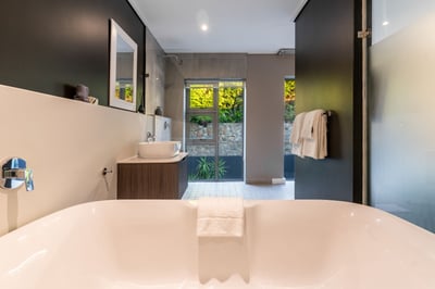 Luxury Villa Photo #60