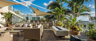 Luxury Villa Photo #9
