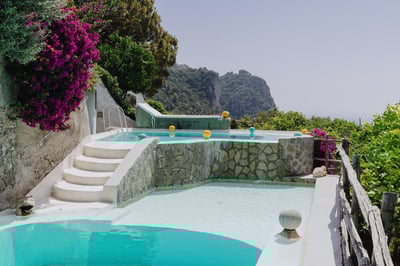 Luxury Villa Photo #2