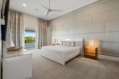 Luxury Villa Photo #35
