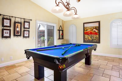Luxury Villa Photo #16