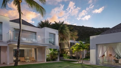 Luxury Villa Photo #27