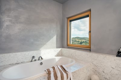 Impruneta Primary Suite