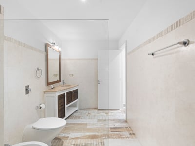 Luxury Villa Photo #36