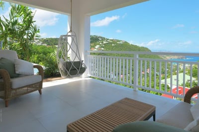 Luxury Villa Photo #13