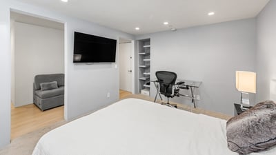 Luxury Villa Photo #32