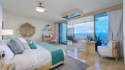 Luxury Villa Photo #22