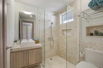 Luxury Villa Photo #37