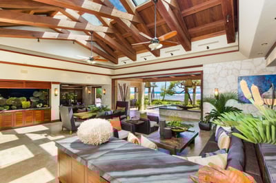Luxury Villa Photo #21