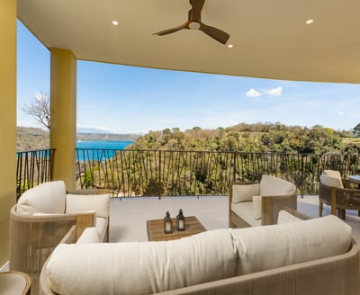 Luxury Villa Photo #3