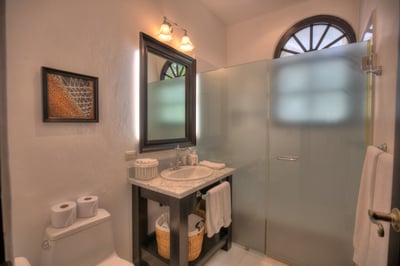 Luxury Villa Photo #20