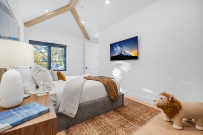 Luxury Villa Photo #24