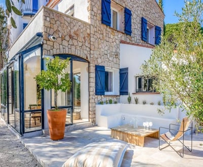 Luxury Villa Photo #12
