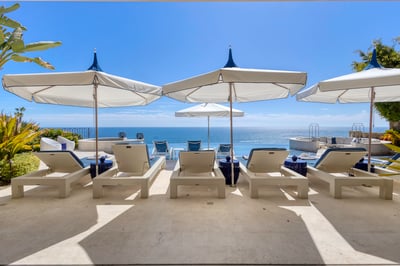 Luxury Villa Photo #10