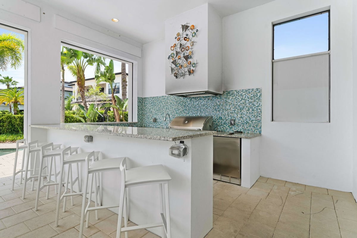 Hero's Hideout Mansion