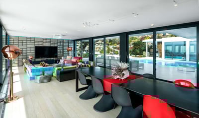 Luxury Villa Photo #29