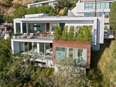 Luxury Villa Photo #2