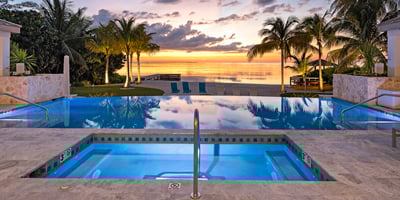 Luxury Villa Photo #7