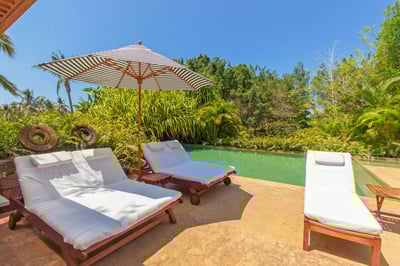 Luxury Villa Photo #4