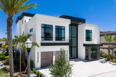 Luxury Villa Photo #17