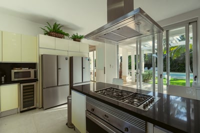 Luxury Villa Photo #36