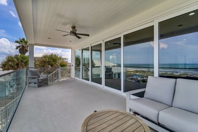 Luxury Villa Photo #3