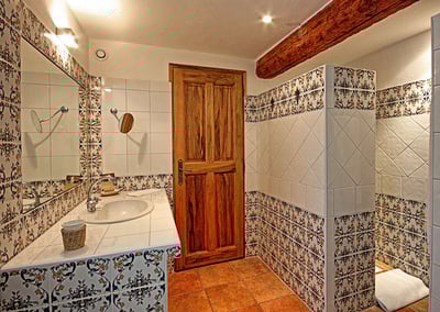 Luxury Villa Photo #14