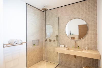 Luxury Villa Photo #42