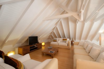 Luxury Villa Photo #18
